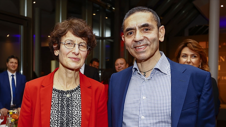 Uğur Şahin ve Özlem Türeci’den büyük müjde