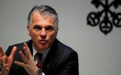 Credit Suisse'i alan UBS eski CEO'sunu geri getiriyor