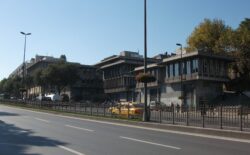 Ödüllü SGK Zeyrek binası otel oluyor