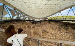 Göbeklitepe depremden sonra tekrar ziyaretçilere açıldı