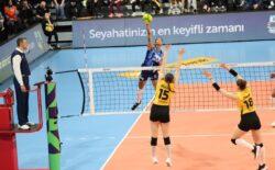 Fenerbahçe Opet şampiyon Vakıfbank'ı da ezdi geçti!