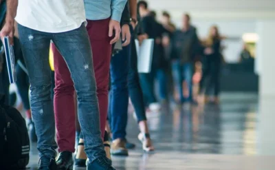 Ekonomide durgunluğun ayak sesi mi?