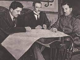 Ali Fuat Cebesoy anlatıyor: Rauf Bey Lozan imzalanınca çok sevindi, koşa koşa Mustafa Kemal’e gittik