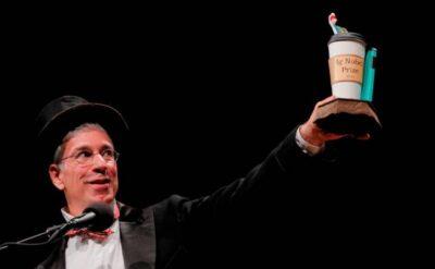 Evet, bu yılın IgNobel’leri belli oldu: Jeologlar neden kayaları yalarlar?