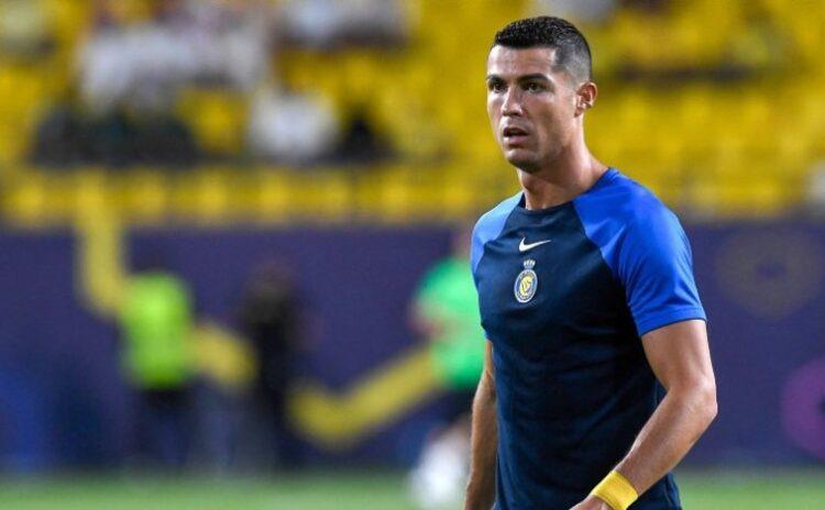 El Nassr forması giyen Ronaldo, Tahran'da maça çıkacak.