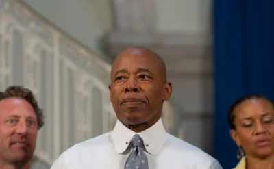 Bir taşın altından da Türkler çıkmasın!