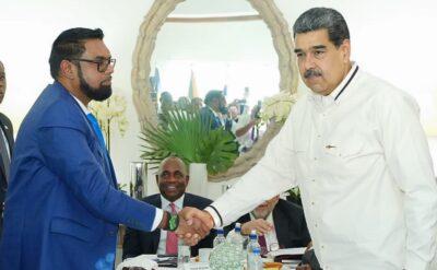 İlhak korkusu ‘şimdilik’ tatlıya bağlandı: Maduro ve Ali Karayipler’de tokalaştı