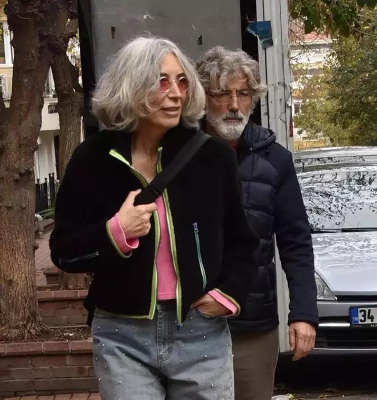 3 aydır birlikte yaşıyorlar, Kenan Bey 1 ay önce boşanmış