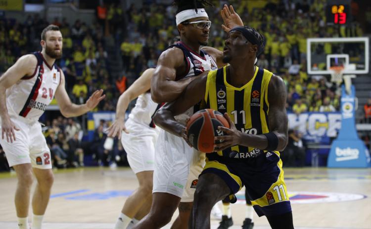 Fenerbahçe mutlu.. Rekor gecesi: Sayı, asist...