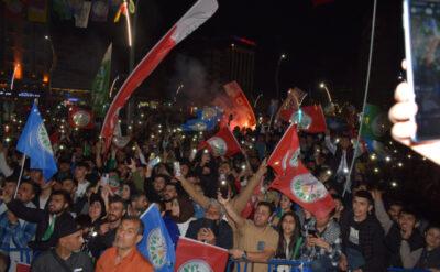 Van’daki hukuk ayıbını hemen temizleyen YSK’ya tebrik