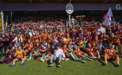 Cimbom mayıs ayını açtı: Kadın futbolunda şampiyon Galatasaray!