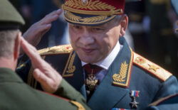 Putin Savunma Bakanı Şoygu’yu görevden aldı; yerine ekonomist getirdi