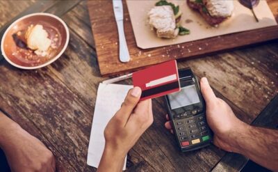 Garsonlardan bahşiş vergisi konusunu abartmayın