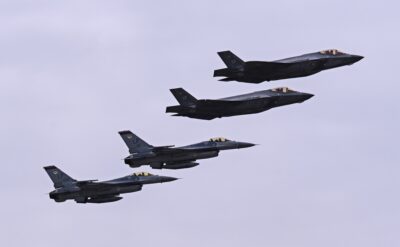 ABD İsrail’i korumak için takviye kuvvet gönderiyor