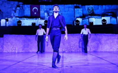 Müthiş: Denizli’ye bale geldi, 13 bin kişi koşa koşa izlemeye gitti
