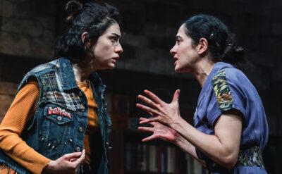 Timsah Ateşi bu yıl üç sahnede birden