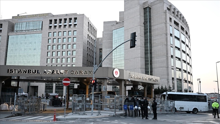 İBB’ye yönelik yolsuzluk soruşturması kapsamında üç şirkete el kondu