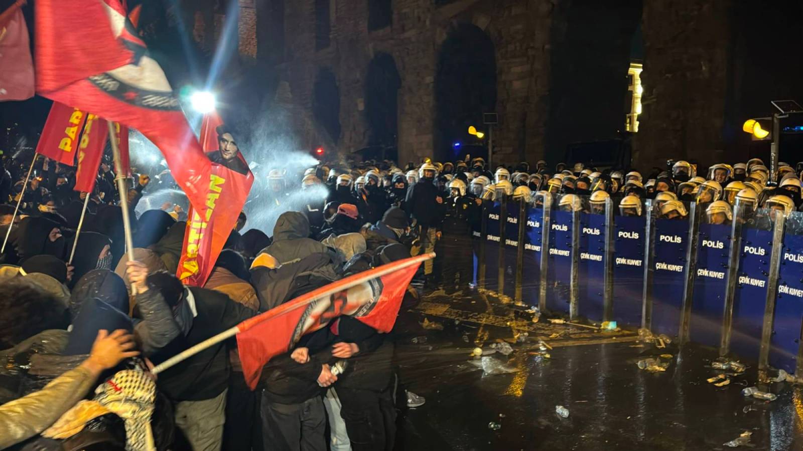 İmamoğlu protestolarında 1.418 kişi gözaltına alındı, 172 kişi tutuklandı