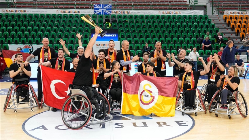 Galatasaray Fuzul Tekerlekli Sandalye Erkek Basketbol Takımı Avrupa’da şampiyon