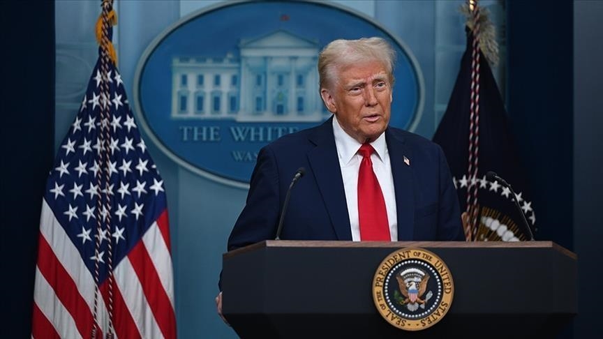 Trump Avrupa’ya yüzde 50 vergi önerdi, bütün borsalar çöktü