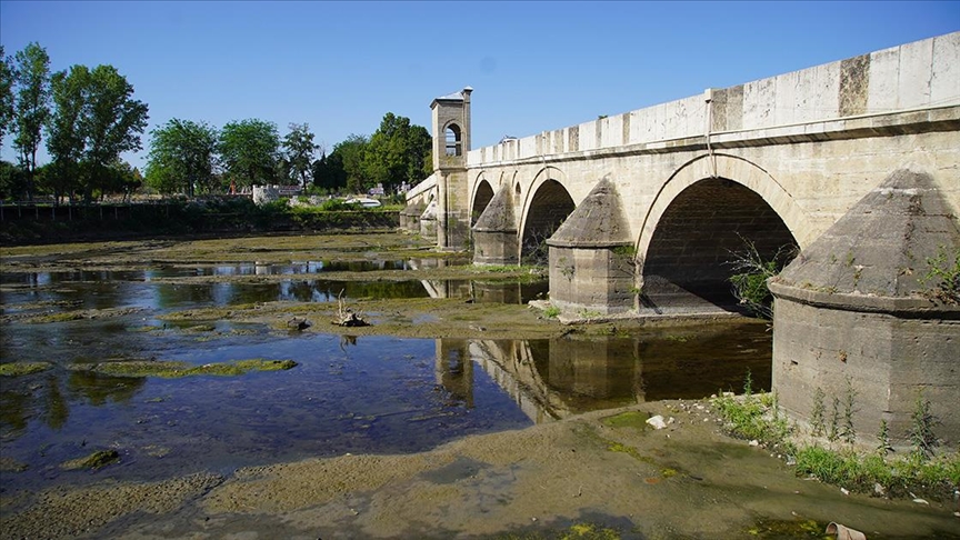 Kuraklık: Tunca Nehri akmam diyor