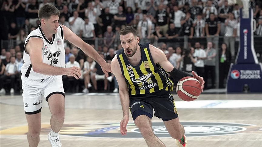 Fenerbahçe, Beşiktaş’ı evinde yendi, seriyi 3-1 yaptı