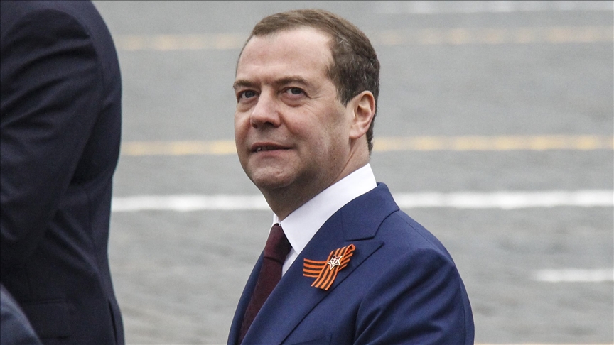 Alkol kazası mı? Rusya’da Medvedev bir nükleer kabadayılık yaptı, önce Trump sonra Putin’den azar işitince geri bastı