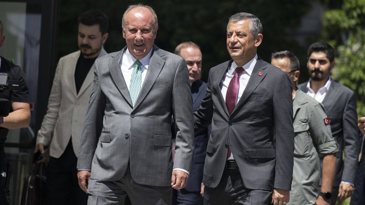 Muharrem İnce CHP’ye döndü: Gelişim hasret gidermedir