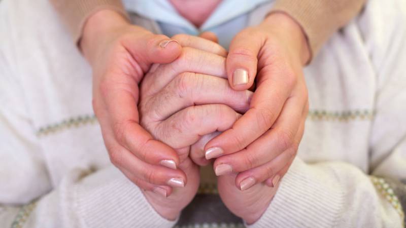 Yaşlılıkta en kötü şey yalnızlık: Uzmanlar depresyon ve Alzheimer’a karşı uyarıyor