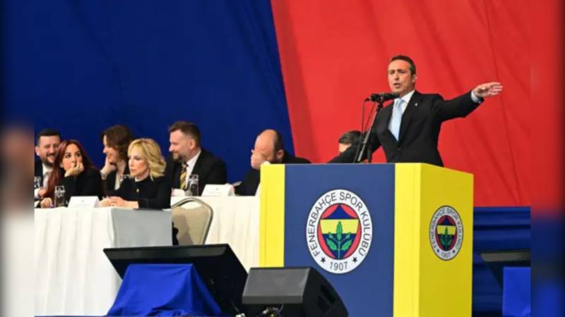 Fenerbahçe’de 9 bin 700 imza kulübe teslim edildi