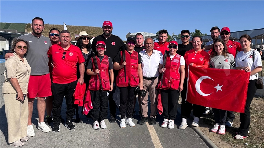 ‘Genç Yusuf Dikeç’ler Avrupa Şampiyonası’nı 10 madalyayla tamamladı