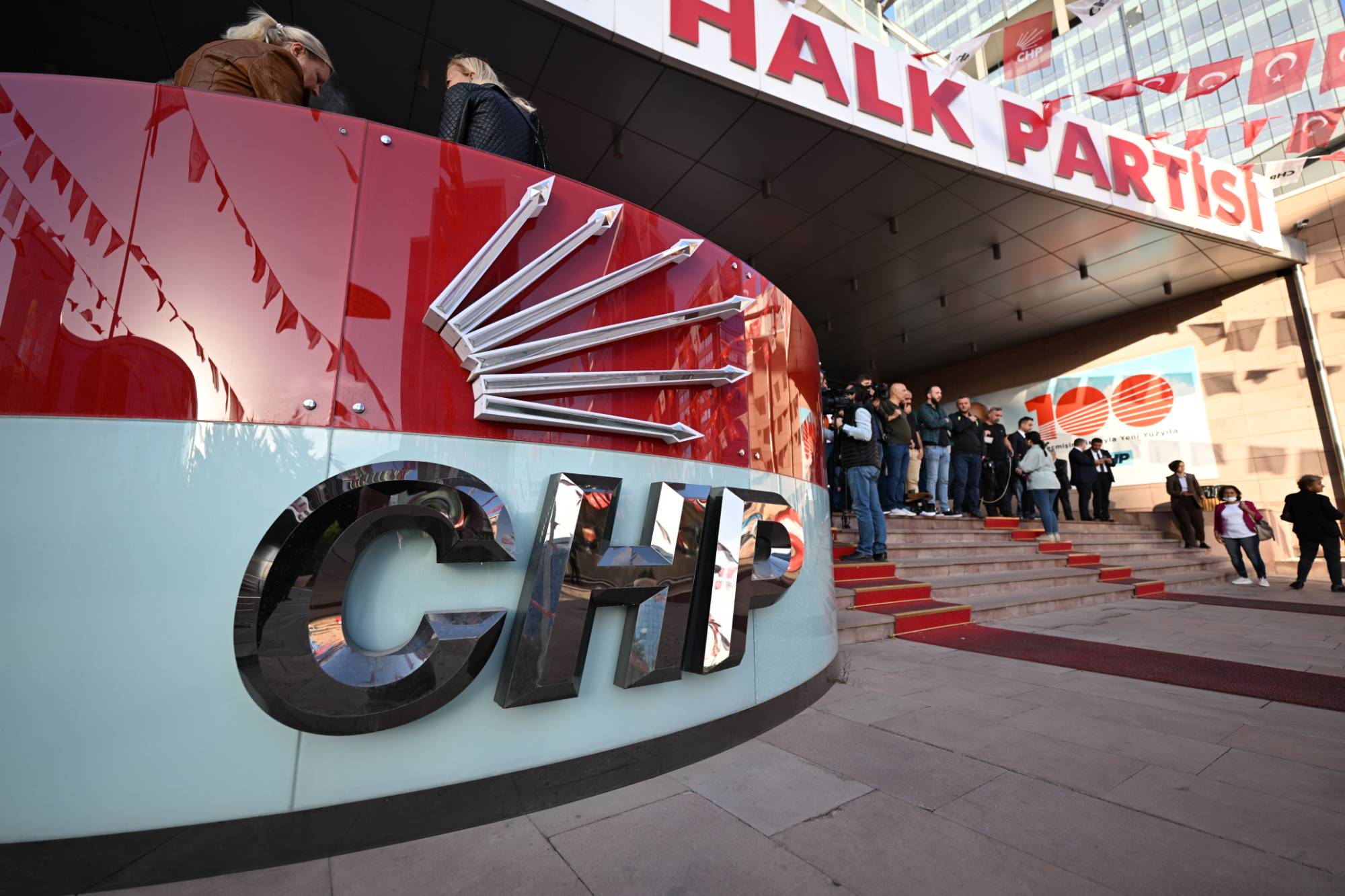CHP’den Komisyon’a 29 maddelik demokratikleşme paketi