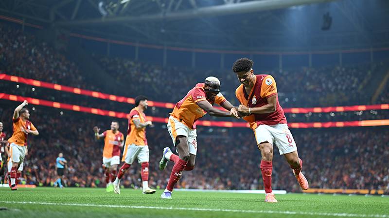13 yıl sonra hedef 3’te 3: Galatasaray Devler Ligi’nde Ajax’a konuk olacak