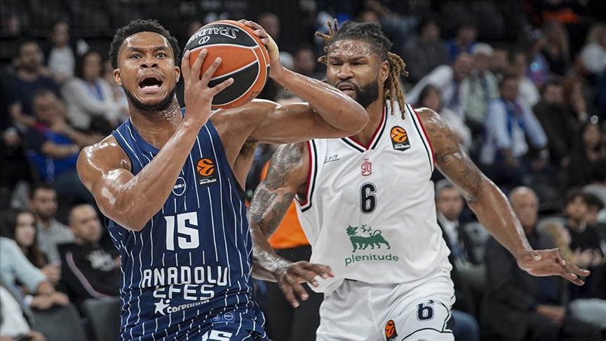 Anadolu Efes sonunu getiremedi