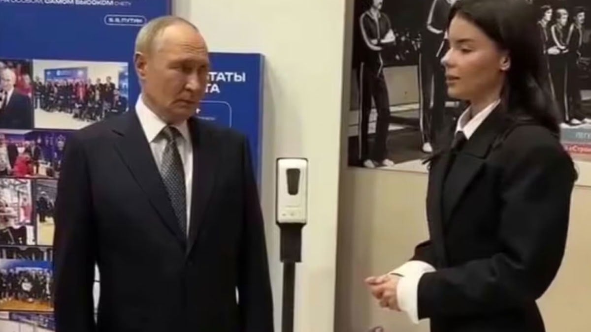 Putin’in gerçek boyu ortaya çıktı