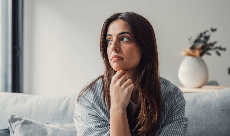 İlişkilerde geçmişi fazla düşünen dört burç