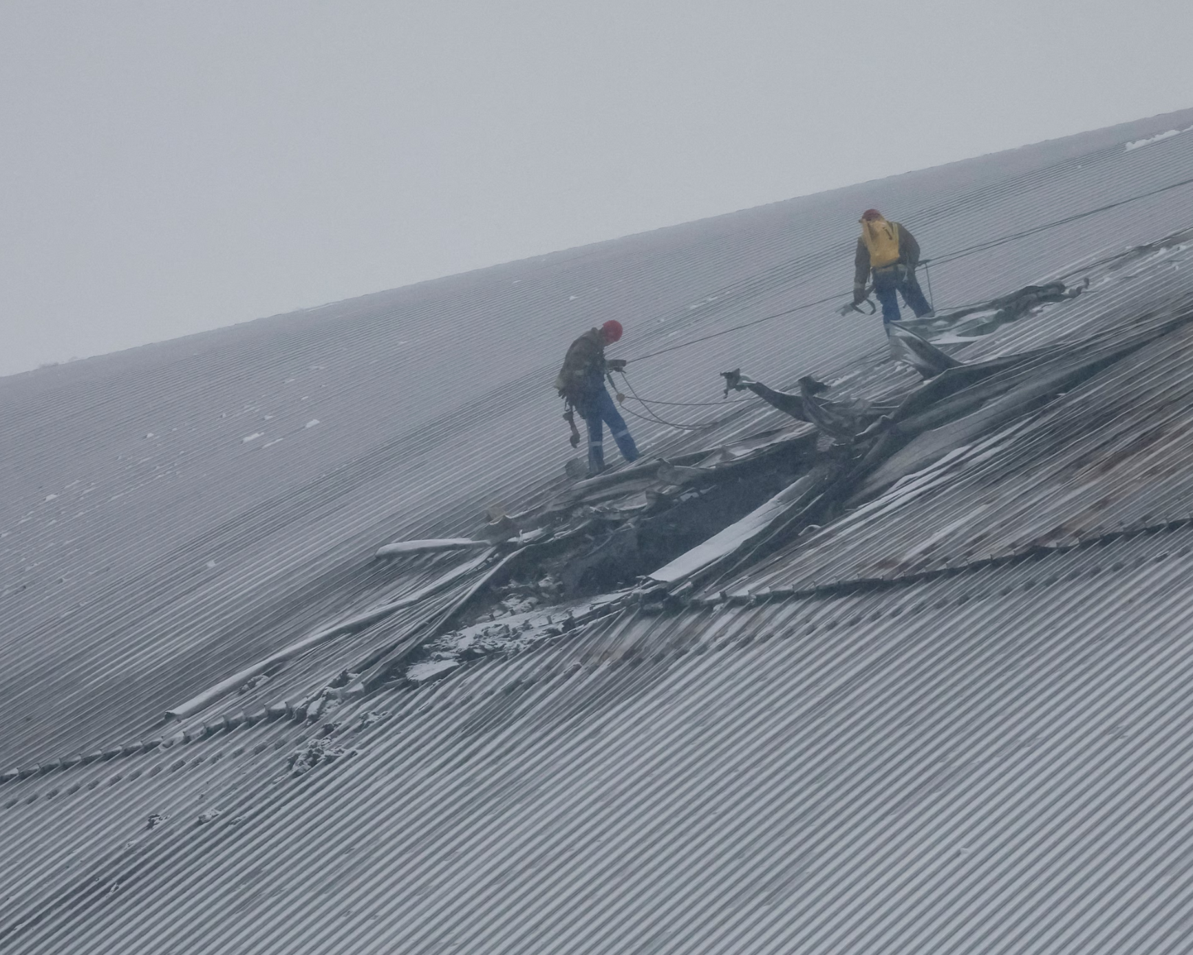 Bir felakete doğru: Rus saldırıları Çernobil’in üstündeki çelik kalkanı deldi, radyasyon sızıntısı başladı