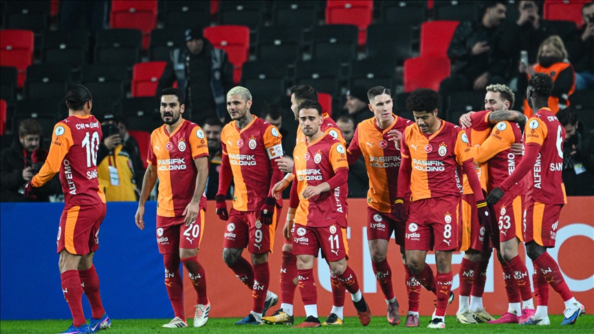 Müthiş Galatasaray: Trabzon’u 4 golle devirdi