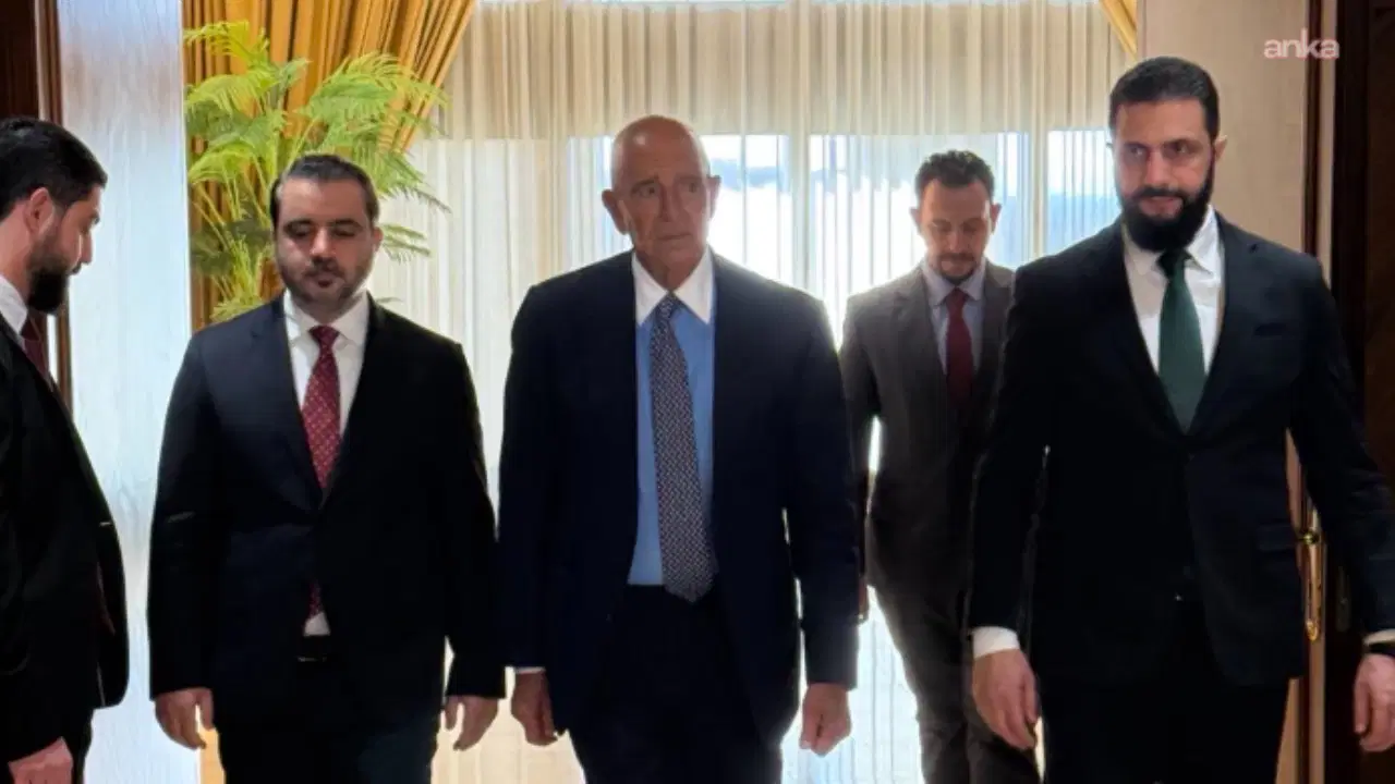 Barrack, Şara ile görüştü: Şam, 10 Mart mutabakatına sadık