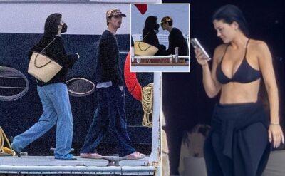 Sevgilinin bikinisini birlikte seçtiler