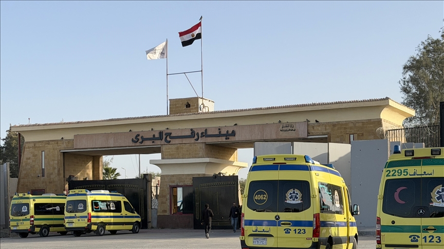 Refah Sınır Kapısı’ndan hasta ve yaralı tahliyesini İsrail askıya aldı