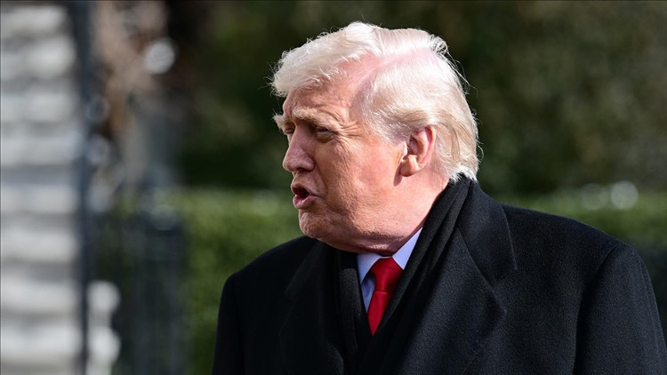 Trump’tan Clinton’a Epstein desteği