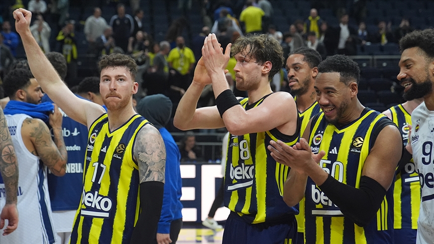 Fenerbahçe Beko çift maç haftasında ikide iki yaptı