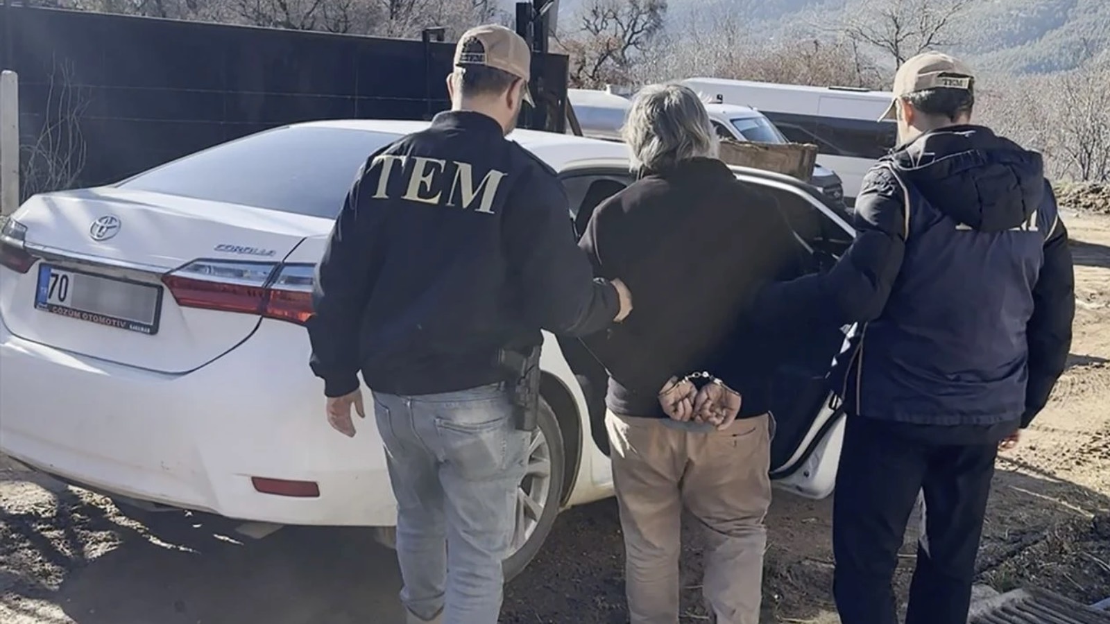 Karaman merkezli IŞİD operasyonu: Üç kişi tutuklandı