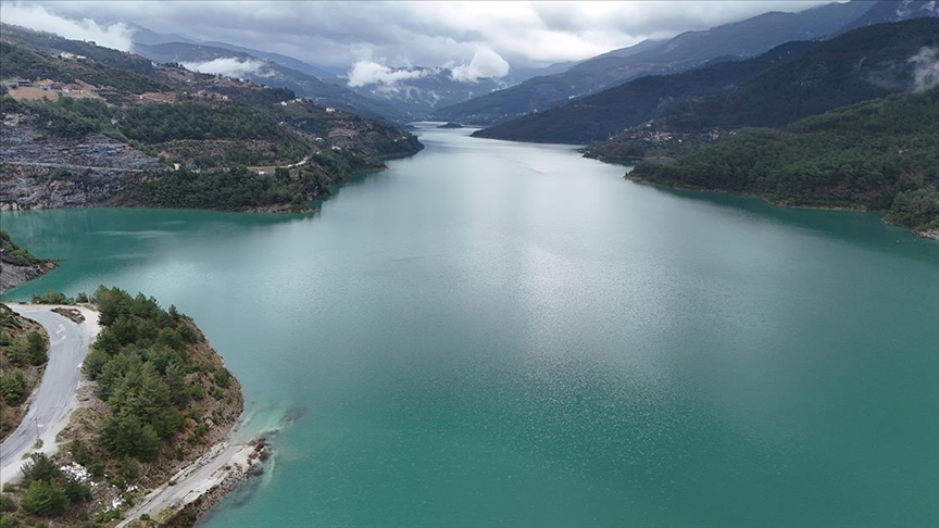 Yağmurlar tam yağınca: Alanya’da baraj doldu, Köyceğiz’de göl taştı