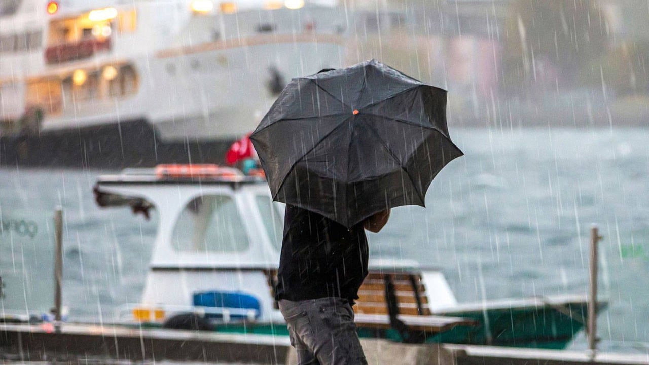 AKOM raporu: İstanbul için fırtına ve sağanak uyarısı