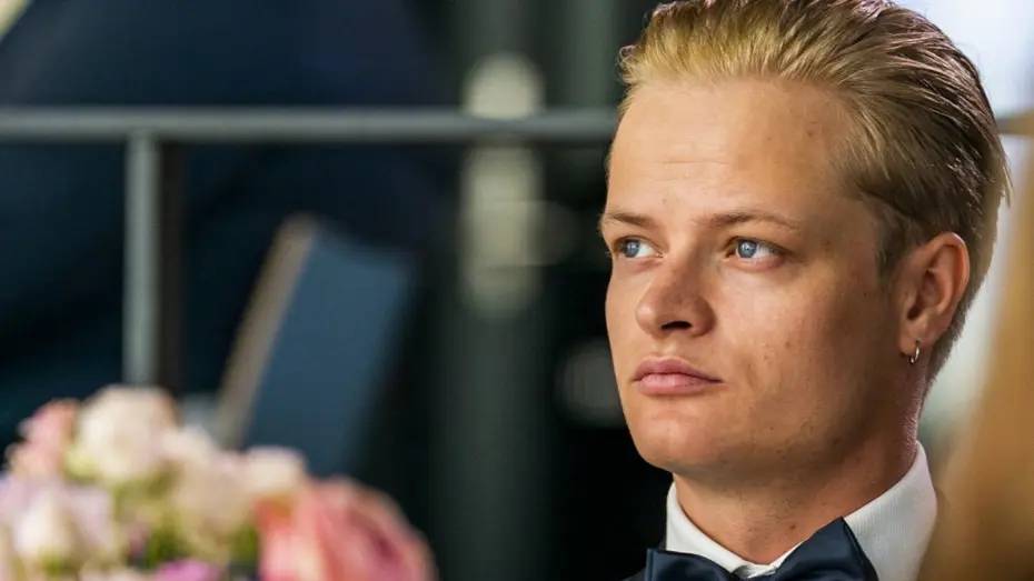 Veliaht prensesin oğlu ‘uykuda tecavüz’le suçlandı