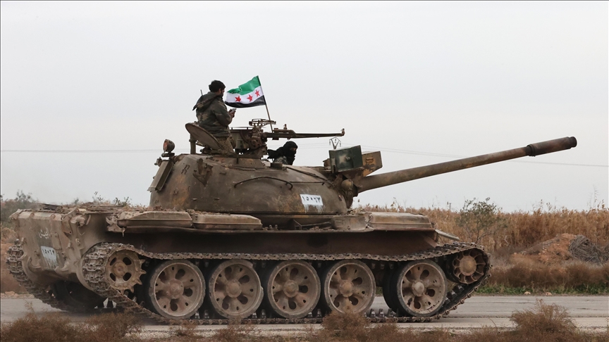 Şam hükümeti ABD’nin çekildiği stratejik Tenef Üssü’nü teslim aldı