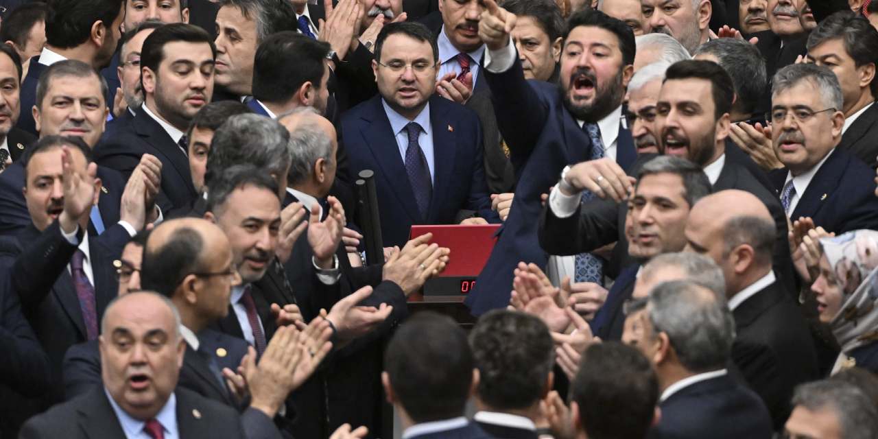 Akın Gürlek ilk HSK toplantısını yaptı: Liyakati sürdüreceğiz