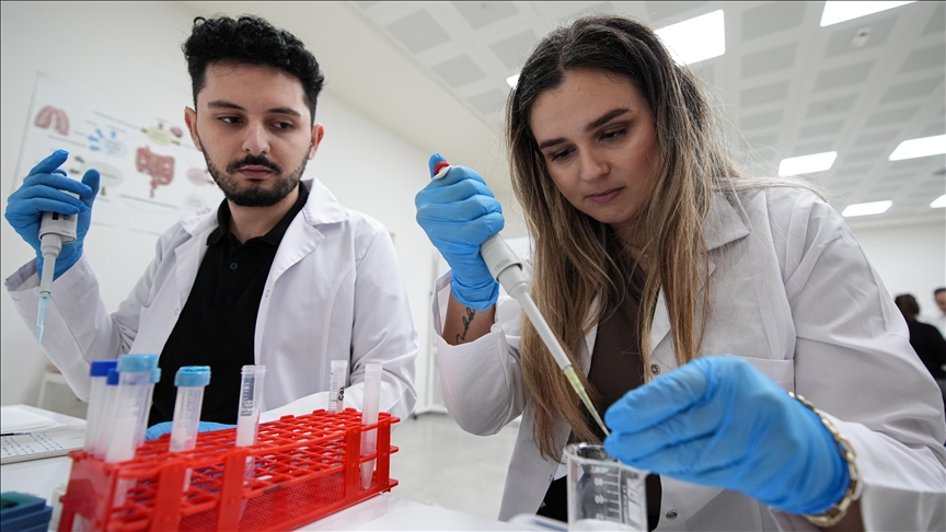 Beyin tümörünü dakikalar içinde tespit eden biyosensör geliştirdi